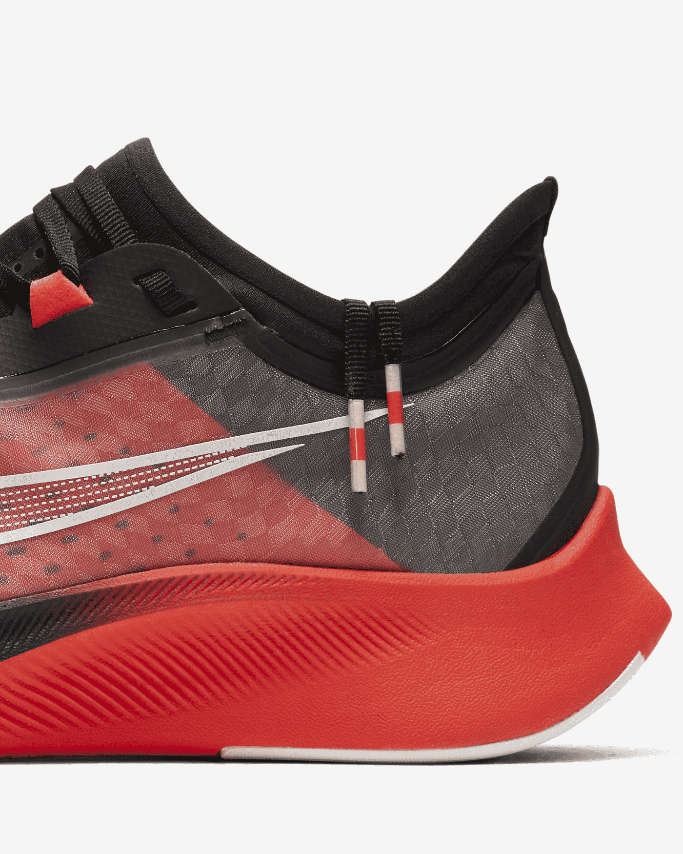 nike-zoom-fly-3-nyc-marathon-running-runpack-1