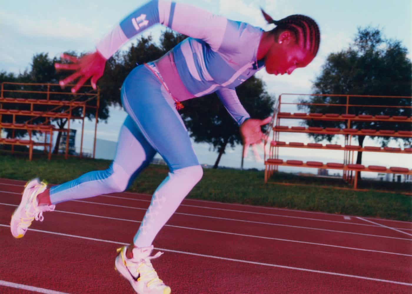 nike-virgil-abloh-collection-athletes-in-progress-running-runpack