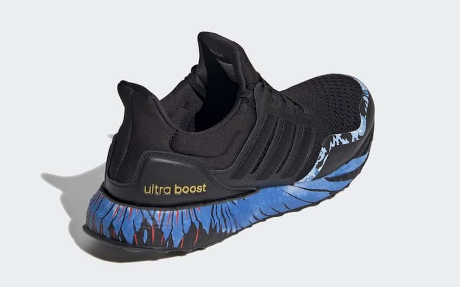 adidas-Ultra-Boost-DNA-FW4321-runpack-3