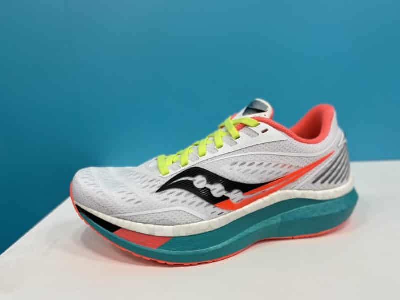 saucony-endorphin-speed-chaussures-running-runpack