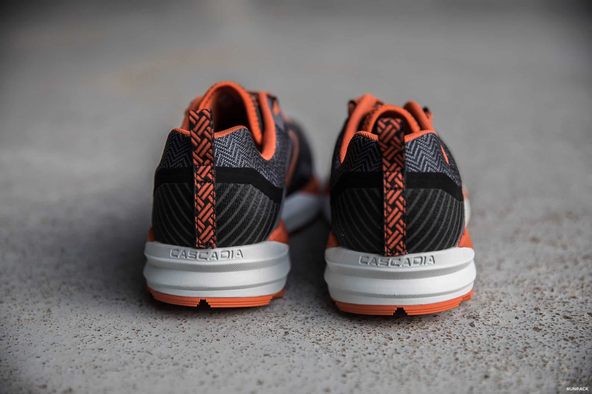 brooks-cascadia-14-runpack-12