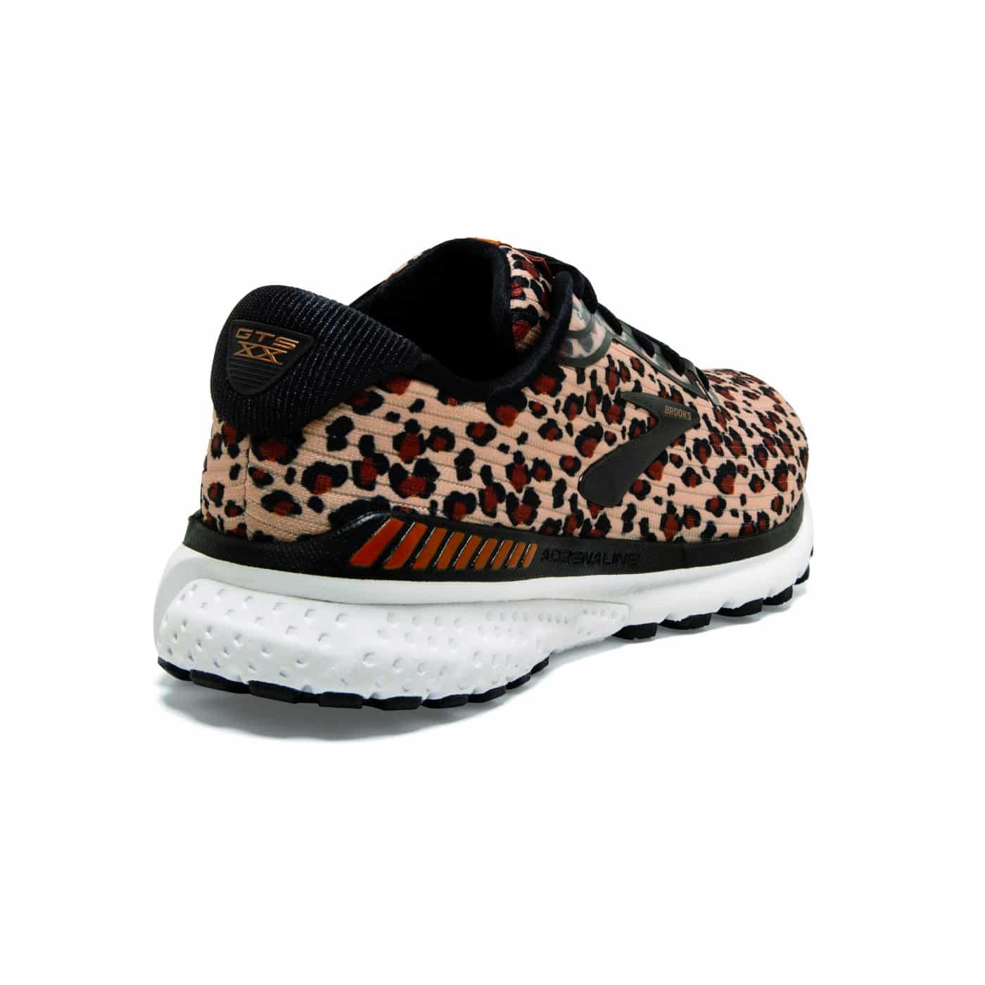 Brooks_collection_runwild_adrenaline_gts_20_1