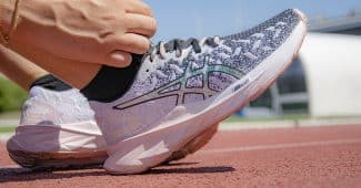Image de l'article Zoom sur la DYNABLAST d’ASICS à la mousse FLYTEFOAM BLAST