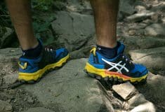 Image de l'article La GEL-FUJITRABUCO 8 d’ASICS : du confort, de l’accroche et de la protection pour vos sorties trail !