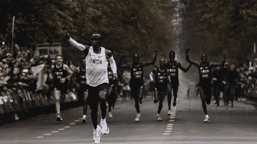 nike-eliud-kipchoge-nike-ineos-vienne-octobre-2019