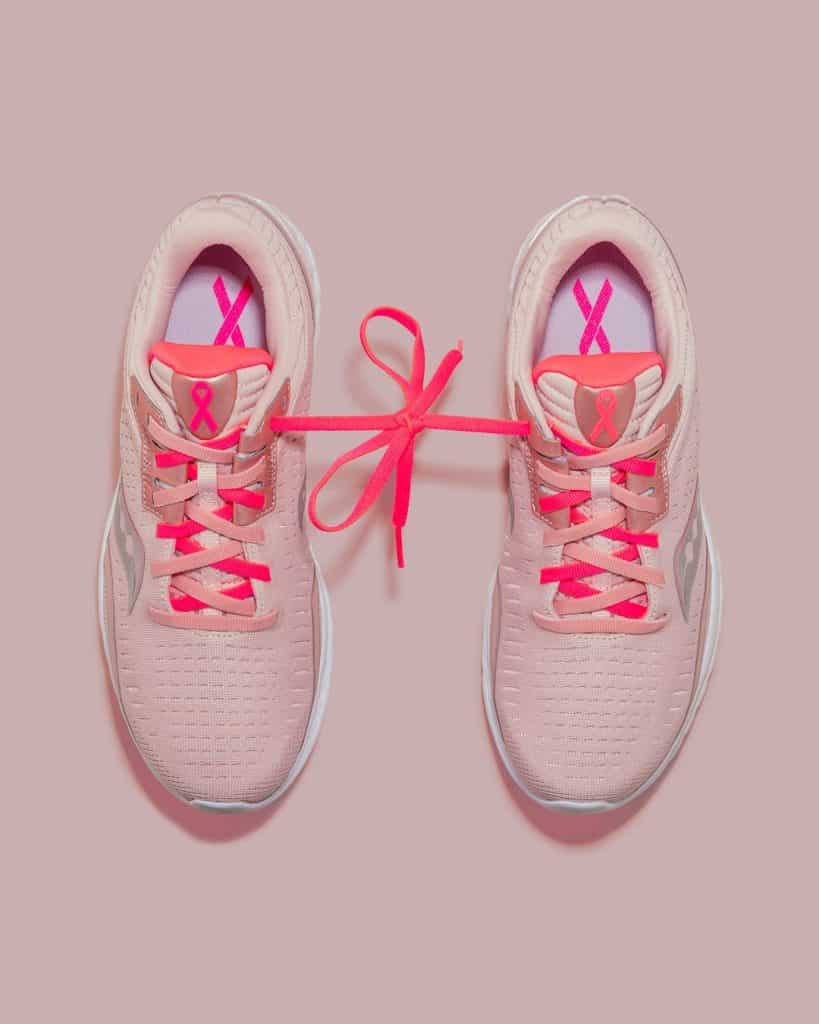 kinvara-11-saucony-with-love-octobre-rose