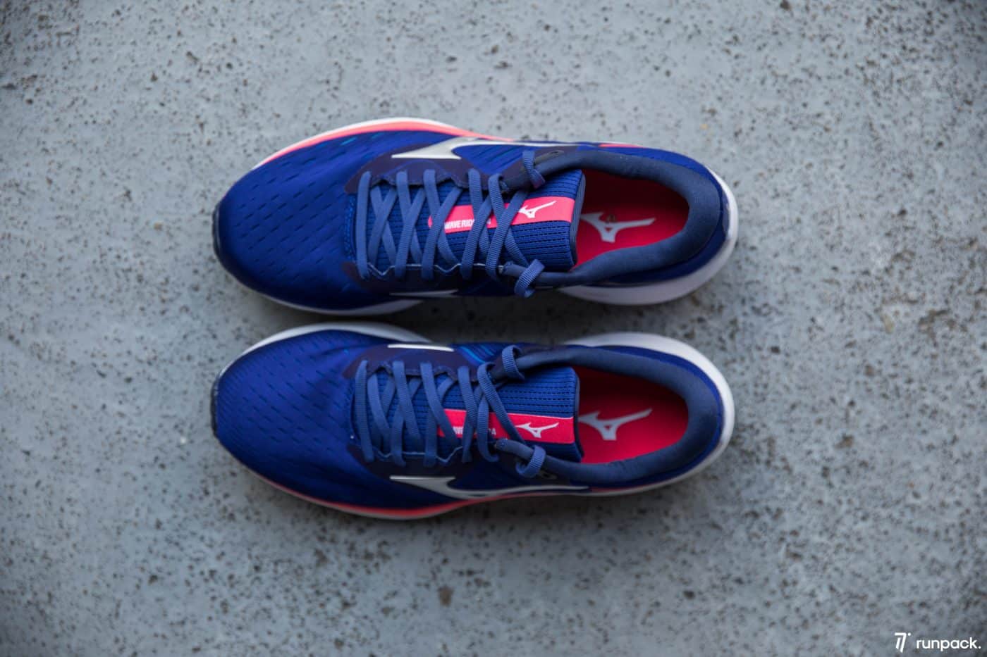 Mizuno_Wave_Rider_24_9
