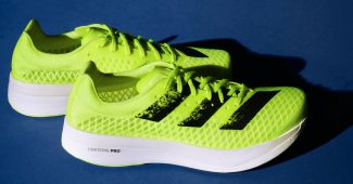 Image de l'article Nouveau coloris Sunrise Bliss à venir pour la adizero adios pro d’adidas