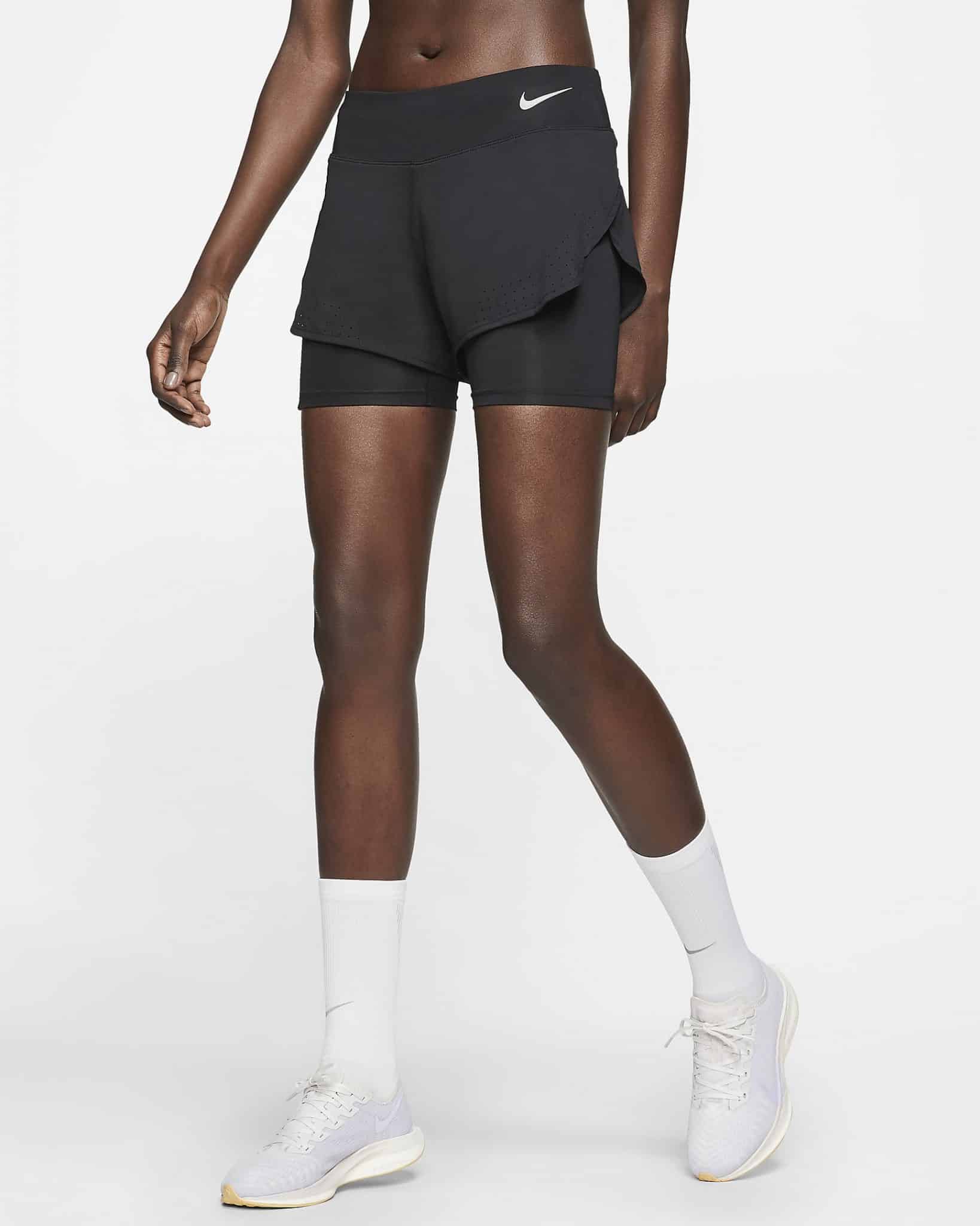 short-de-running-femme-2-en-1-eclipse-nike-running