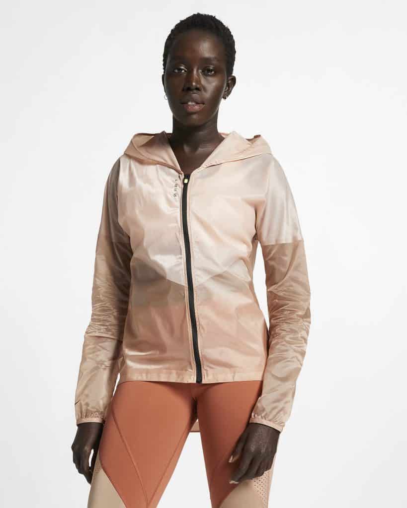 veste-de-running-a-capuche-tech-pack-femme-nike