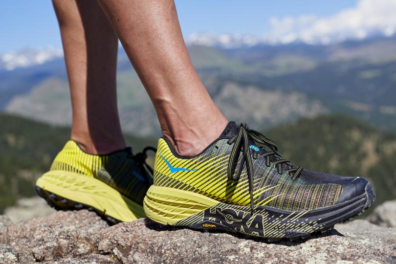 hoka-one-one-chaussure-trail-evo-speedgoat-runpack