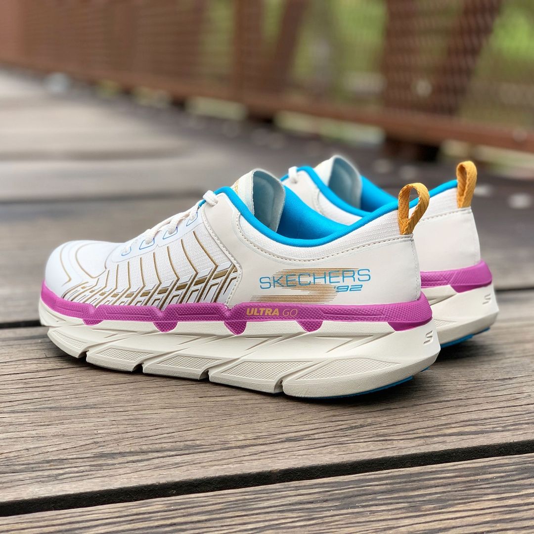 skechers_max_cushioning_premier