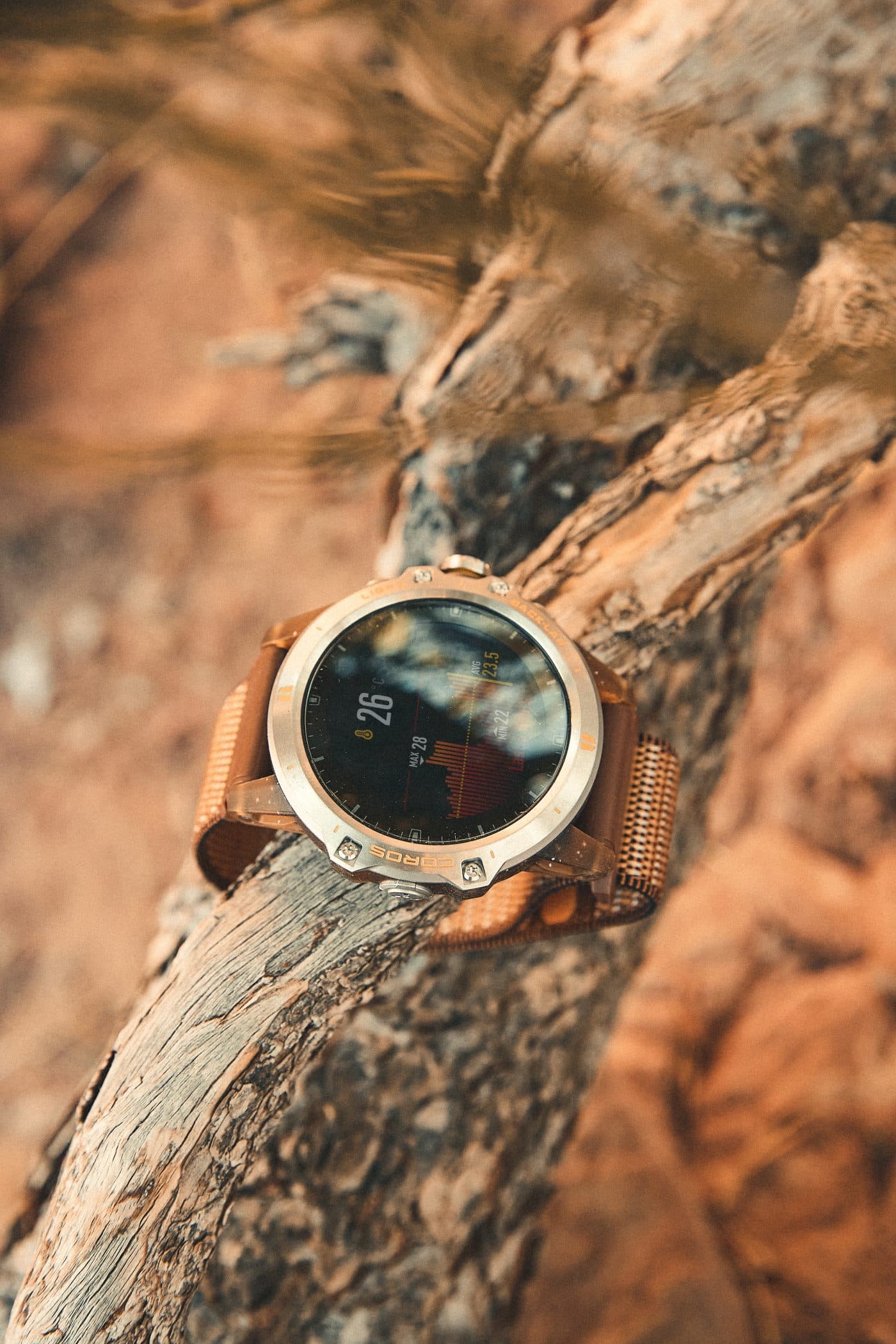 Découvrez la montre connectée Coros Sol Desert Vertix