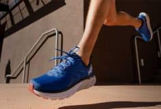 Image de l'article Hoka One One lance la Arahi 5