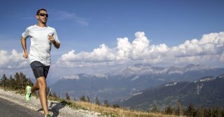 Image de l'article Kiprun care hommes : le tee-shirt qui met fin aux irritations