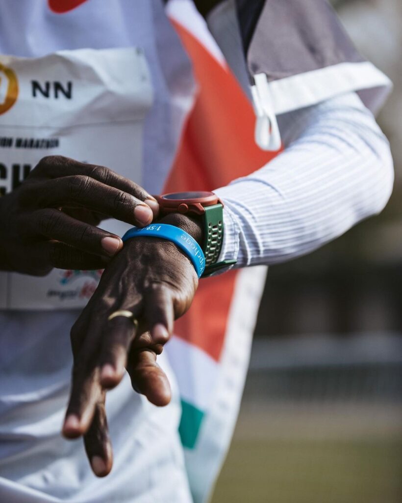 Eliud Kipchoge Mission Marathon Coros PACE 2 Enschede