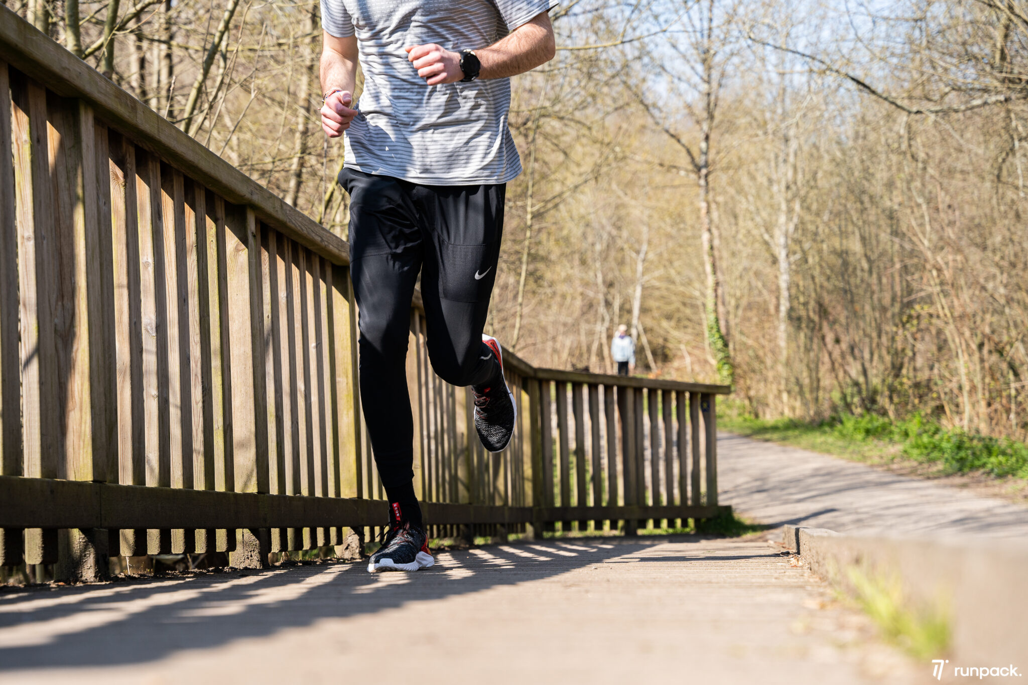 peak taichi running runpack 7