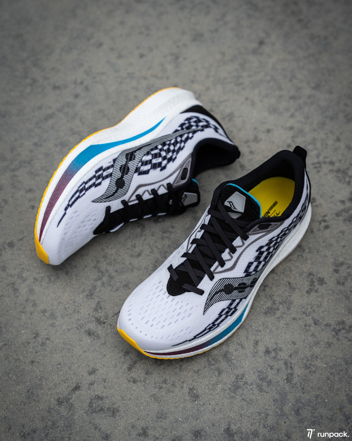 saucony endorphin speed 2 runpack