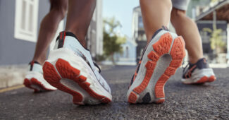 Image de l'article ASICS Novablast 2 – place à une chaussure encore plus réactive