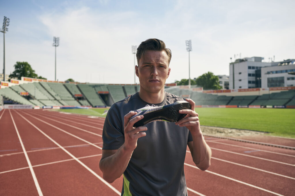 Karsten Warholm PUMA EVOSPEED TOKYO FUTURE FASTER+