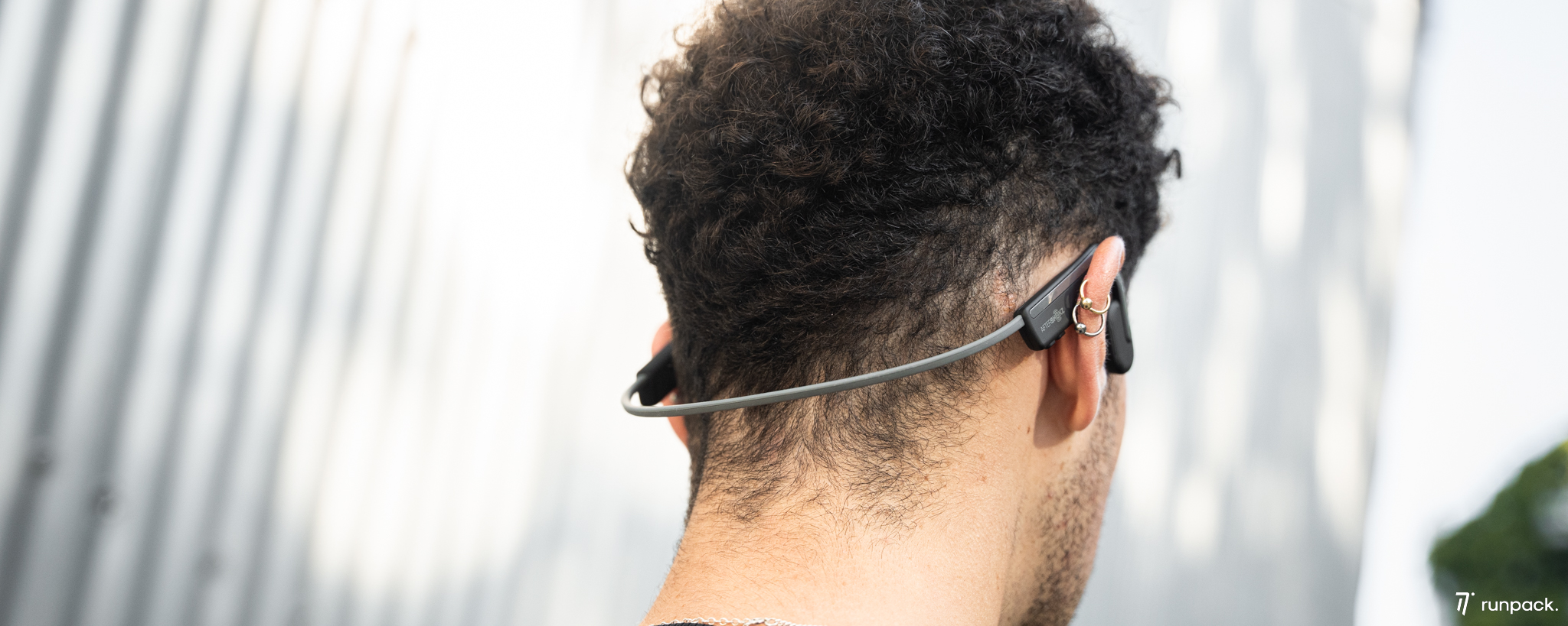 Aftershokz Openmove le casque à conduction osseuse entrée de gamme