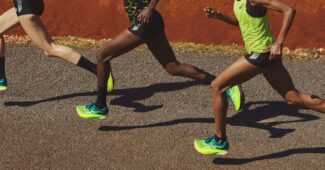 Image de l'article METASPEED SKY+ et METASPEED EDGE+ : ASICS dévoile ses deux nouvelles chaussures à plaque carbone
