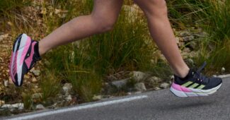 Image de l'article adidas dévoile la Adistar CS – conçue pour corriger la pronation