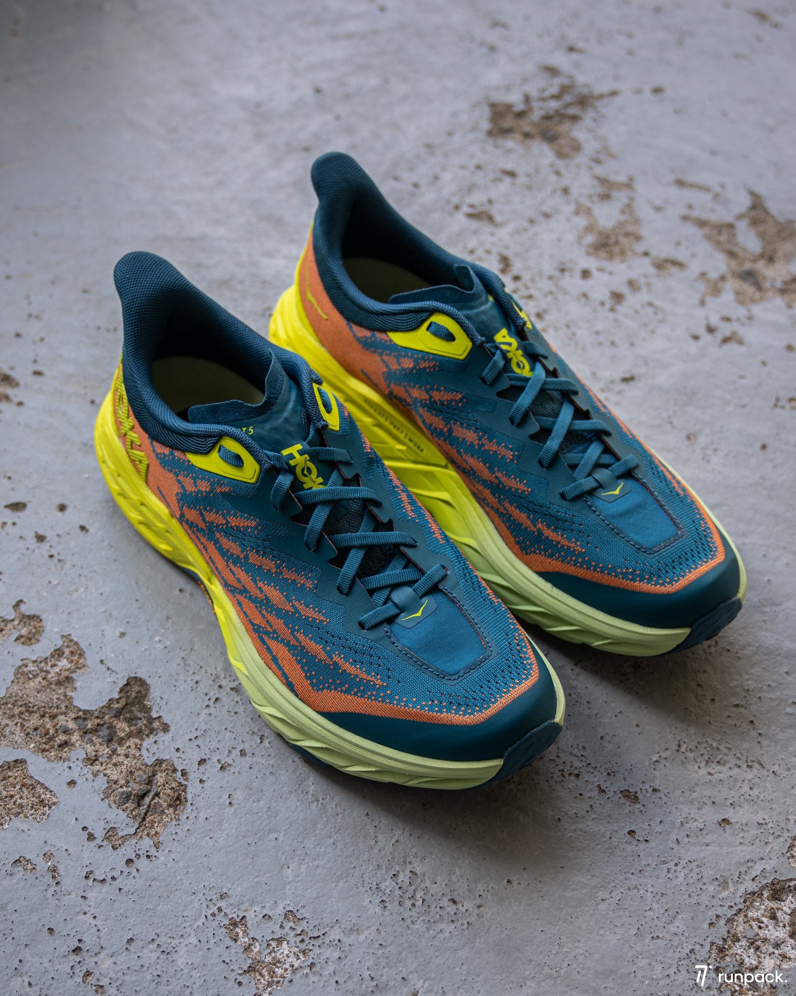 hoka speedgoat 5 test runpack 1