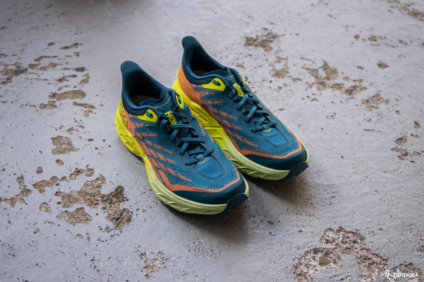 hoka speedgoat 5 test runpack 5