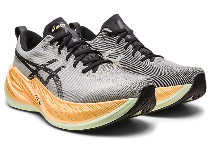 ASICS SUPERBLAST PACKSHOT6