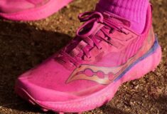 Image de l'article Saucony Endorphin Edge, la première chaussure carbone de trail de Saucony