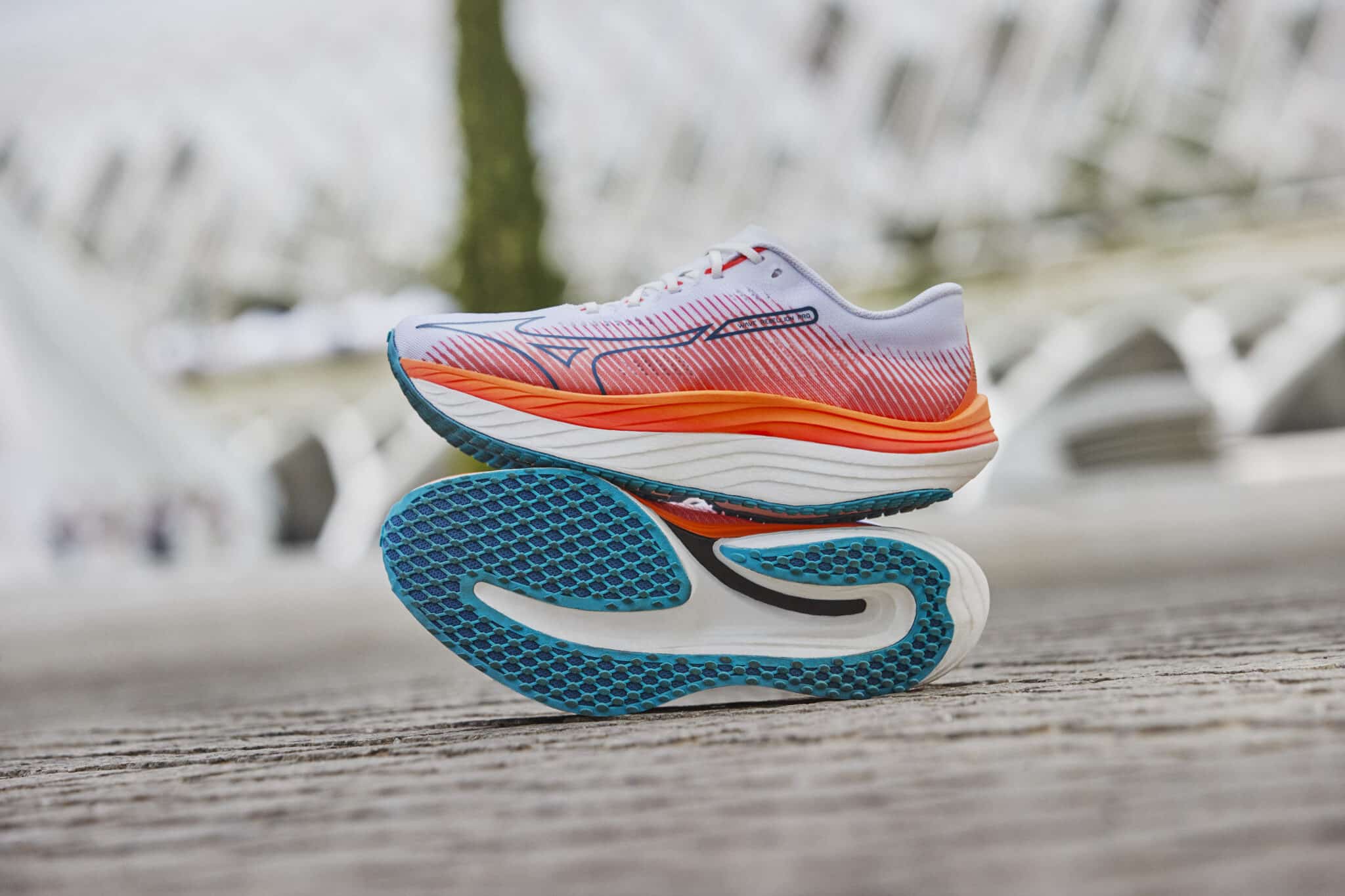 Mizuno Wave Rebellion Pro4