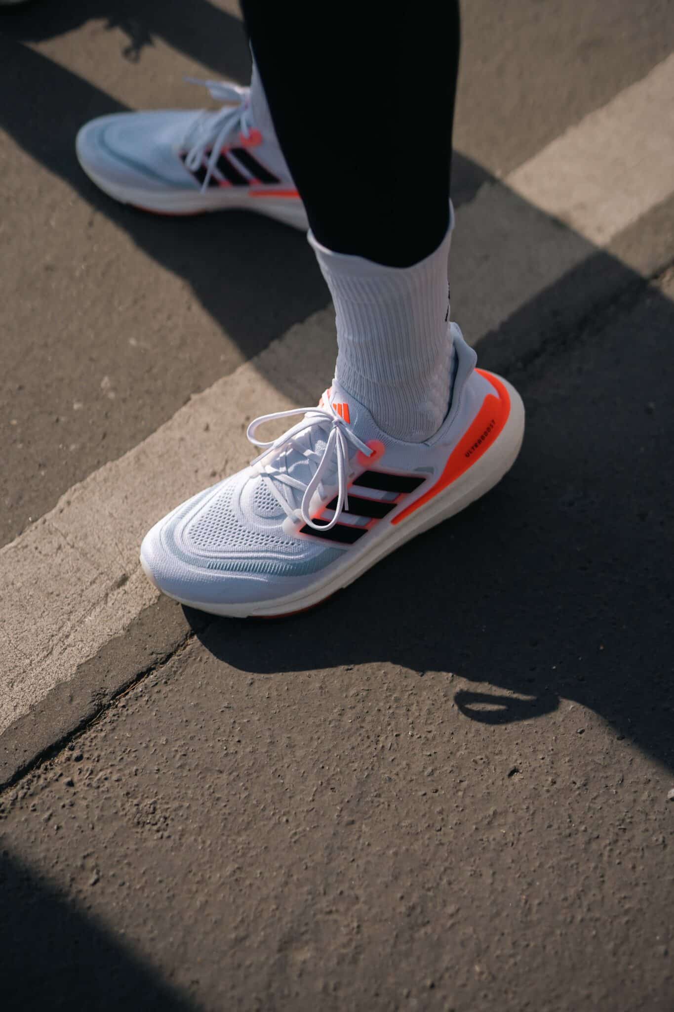 Le test des adidas UltraBoost Light, une nouvelle version convaincante