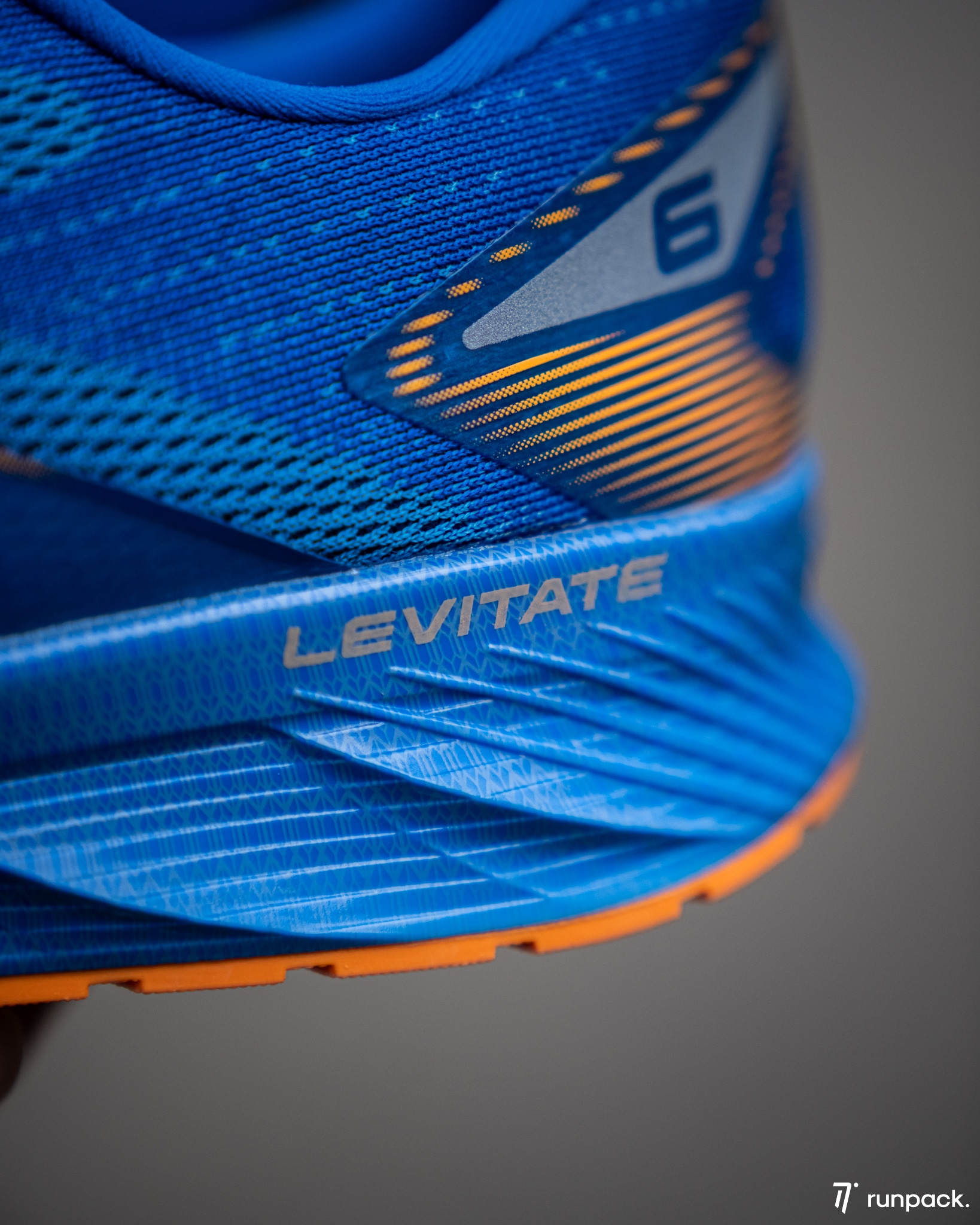 BROOKS Levitate 6 Feed 4