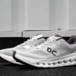 La rotation de chaussures On