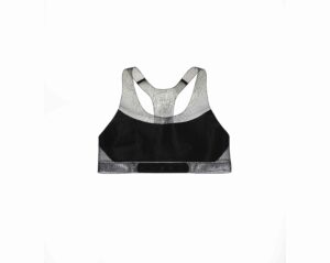 Breaking 4 nike tenu Faith Kipyegon