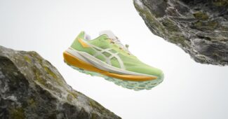 Image de l'article ASICS FUJISPEED™ 4 : vitesse maîtrisée pour les sentiers rapides