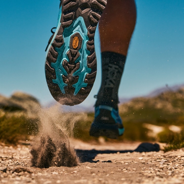 HOKA Mafate 5