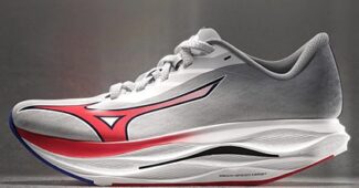 Image de l'article On a testé la Wave Rebellion Flash 3 de Mizuno