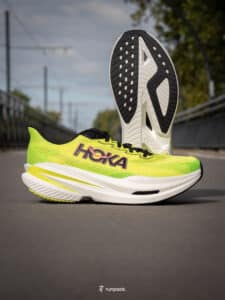 HOKA Mach X3 chaussure running carbonne