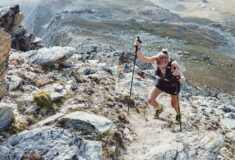 Image de l'article Bâtons de trail : comment bien les choisir et éviter les erreurs ?