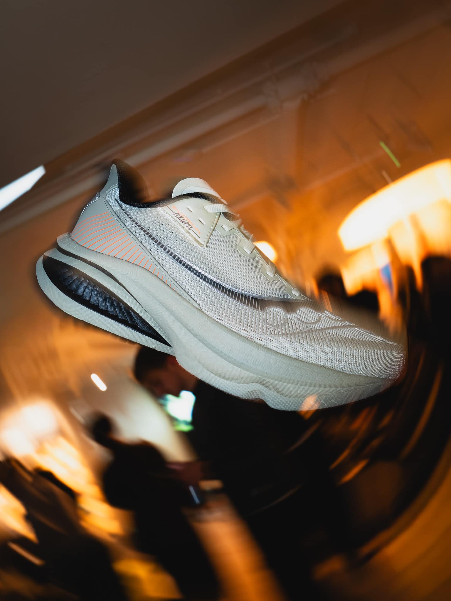 Saucony endorphin azura 