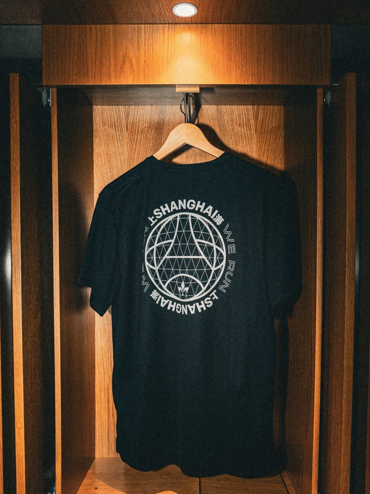 tee-shirt we run paris finisher psg