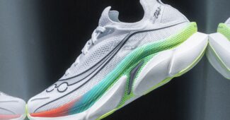 Image de l'article Saucony Endorphin Elite 3 : ce qui change sur la carbone de Saucony