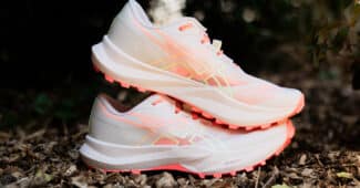 Image de l'article ASICS dévoile la FUJI LITE 7, une chaussure de trail plus légère et plus réactive