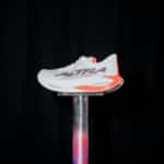 Altra dévoile la Vanish Carbon 3, sa chaussure à plaque carbone split-toe