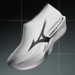 Mizuno dévoile la Hyperwarp 96, une paire pensée pour ne rien peser