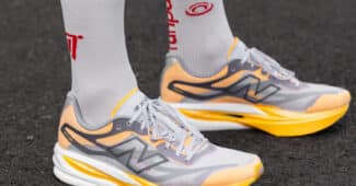 Image de l'article New Balance SC Elite v6 : une chaussure de compétition qui répond à chaque relance&nbsp;!